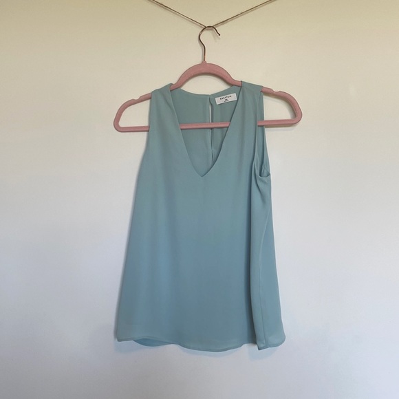 Aritzia Babaton Blouse - Picture 1 of 3